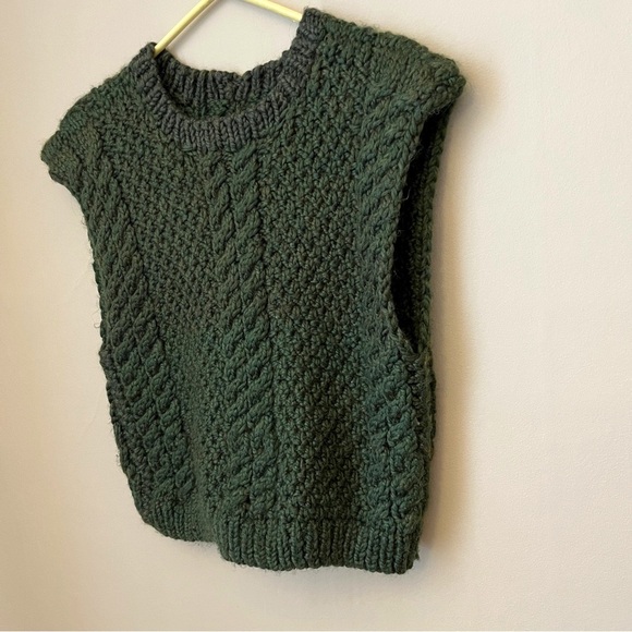 Chic Dark Green Cable Knit Sweater - Picture 8 of 8